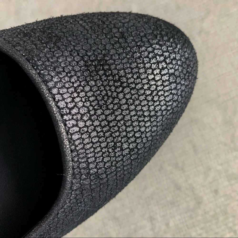 ISOLA block heel pump